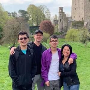 Meet your Posher, Raymond